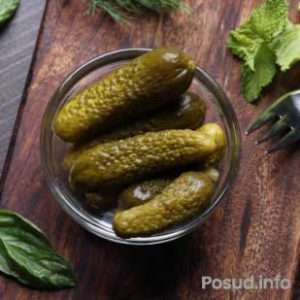 квашені огірки